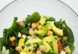 avocado salad, there are health benefits to avocados