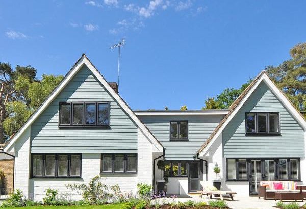 how a real estate agent improves your business